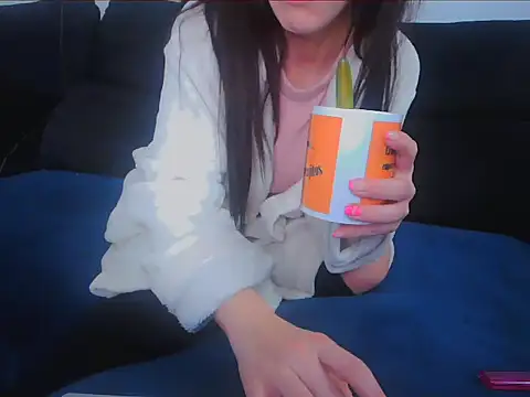 Snapshot of Daneris chatting on 7, 2, 2025 Daneris online show from 7, 2, 2025