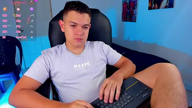 Snapshot of Dunkan_Kravitz chatting on 7, 3, 2026 Dunkan Kravitz online show from 7, 3, 2026