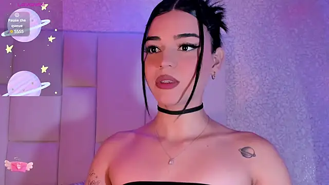 Summer walkerr online show from 28, 12, 2024