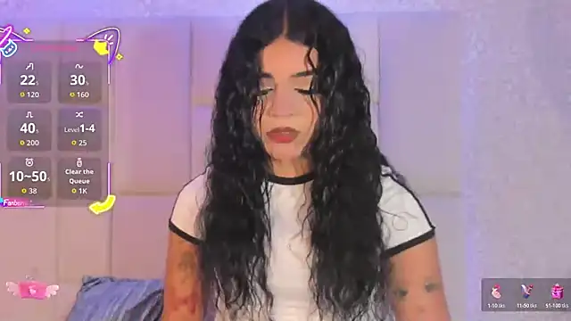 Summer walkerr online show from 7, 11, 2025