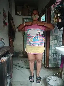 Ivy-09 online show from 8, 4, 2026