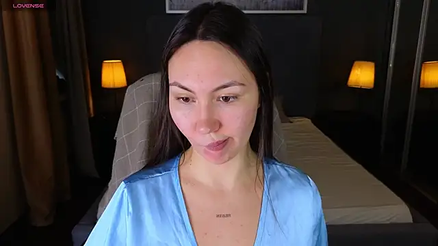 Snapshot of GIGI_BENNET chatting on 7, 1, 2025 GIGI BENNET online show from 7, 1, 2025