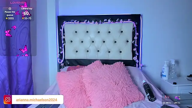 Snapshot of AriannaMichaelson chatting on 10, 2, 2025 AriannaMichaelson online show from 10, 2, 2025