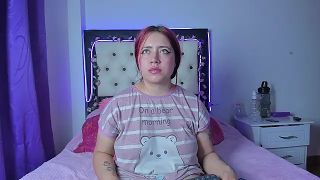 Snapshot of AriannaMichaelson chatting on 21, 2, 2025 AriannaMichaelson online show from 21, 2, 2025