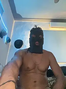 Snapshot of Capxxx chatting on 4, 12, 2025 Capxxx online show from 4, 12, 2025