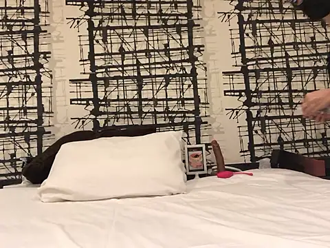 akemieroi online show from 20, 11, 2025