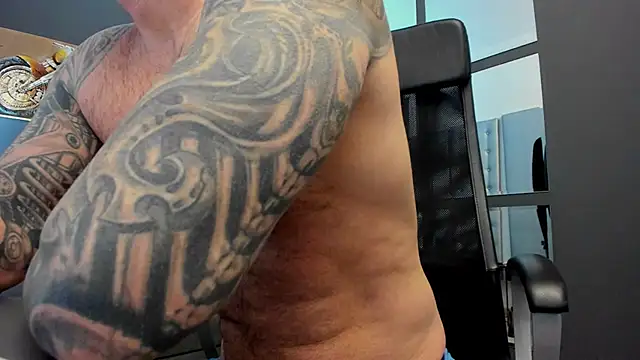 AronGrant online show from 18, 2, 2025