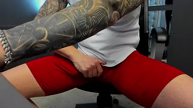 AronGrant online show from 6, 10, 2025