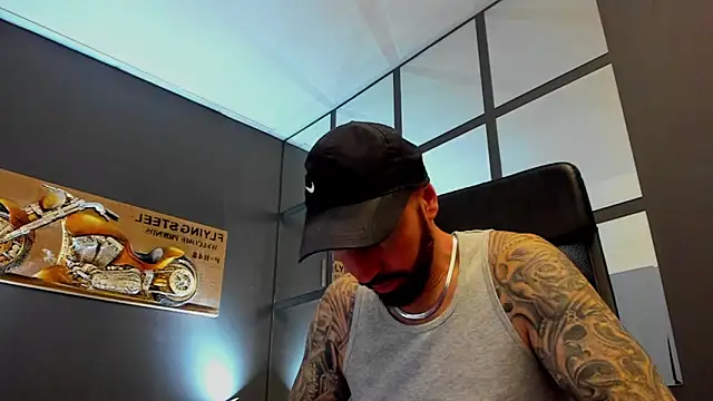 AronGrant online show from 4, 12, 2025