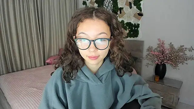 AgnieszkaBanana online show from 11, 3, 2025