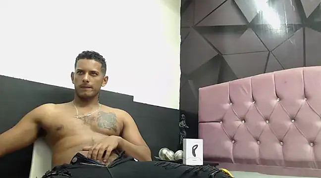 Chris Dick23 online show from 21, 12, 2024