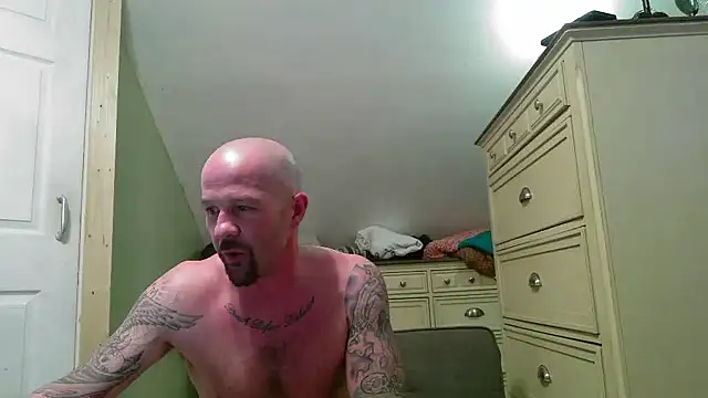 Snapshot of Kinkster615 chatting on 14, 2, 2025 Kinkster615 online show from 14, 2, 2025