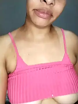 Snapshot of Su_Duarte_1 chatting on 24, 1, 2025 Su Duarte 1 online show from 24, 1, 2025