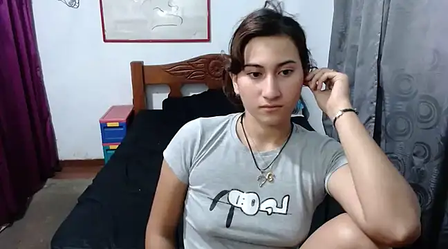 LadyMilk003 online show from 8, 1, 2025
