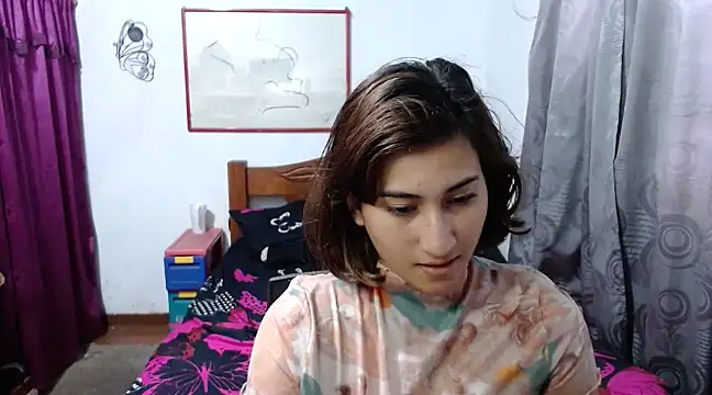 LadyMilk003 online show from 15, 1, 2025