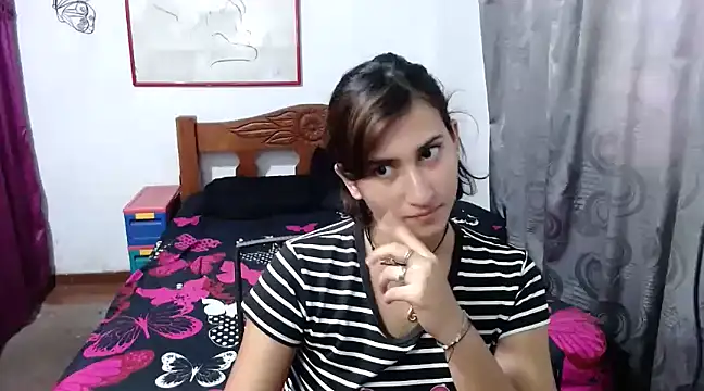 LadyMilk003 online show from 27, 1, 2025