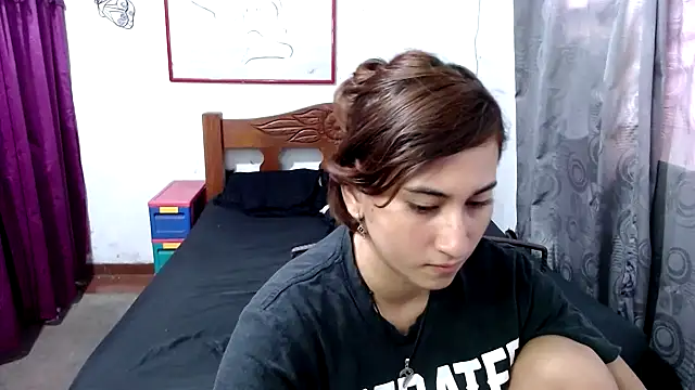 LadyMilk003 online show from 8, 9, 2025
