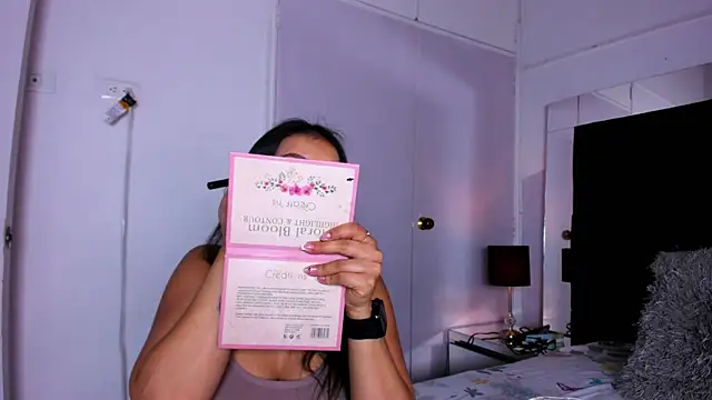 Snapshot of Miaa_Garcia chatting on 5, 12, 2024 Miaa Garcia online show from 5, 12, 2024