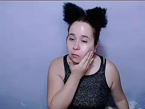 SubLayla01 online show from 6, 1, 2026