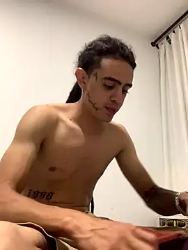 Snapshot of JovenDesobediente chatting on 24, 9, 2025 JovenDesobediente online show from 24, 9, 2025