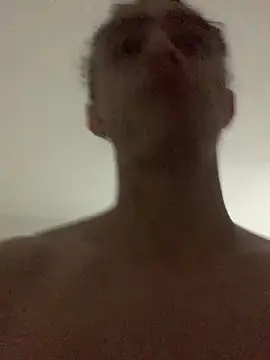 Snapshot of JovenDesobediente chatting on 18, 10, 2025 JovenDesobediente online show from 18, 10, 2025