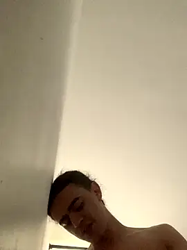 Snapshot of JovenDesobediente chatting on 9, 11, 2025 JovenDesobediente online show from 9, 11, 2025