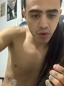 Snapshot of JovenDesobediente chatting on 11, 11, 2025 JovenDesobediente online show from 11, 11, 2025