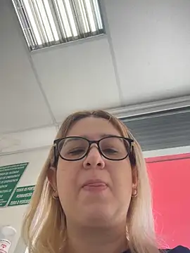 amooraaamoon online show from 27, 1, 2025