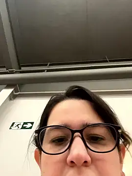 amooraaamoon online show from 13, 1, 2026