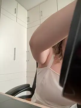 amooraaamoon online show from 24, 3, 2026