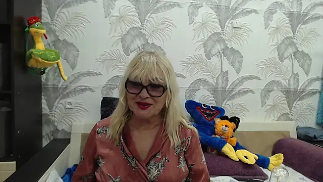 CamDiva113 online show from 21, 3, 2025