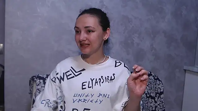 Snapshot of StacyMind chatting on 16, 9, 2025 StacyMind online show from 16, 9, 2025