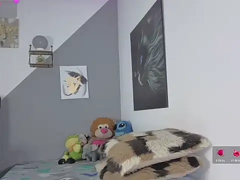 charlotte 002 online show from 21, 11, 2025