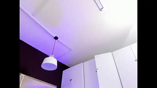 Snapshot of April_bowie chatting on 24, 10, 2025 April bowie online show from 24, 10, 2025