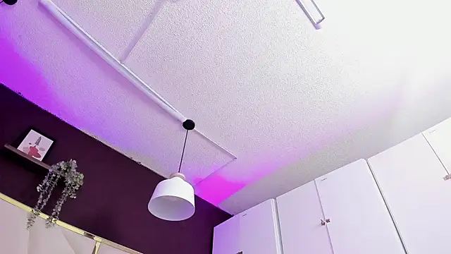 April bowie online show from 23, 2, 2026