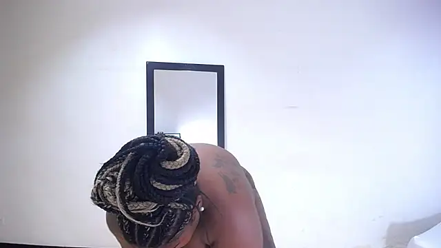 exotic karmella online show from 24, 9, 2025