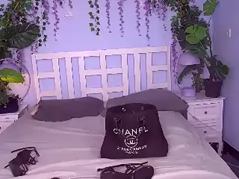 FerrariRedxBabestation online show from 19, 3, 2025