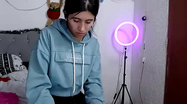 Yeimy sweetf online show from 5, 12, 2024