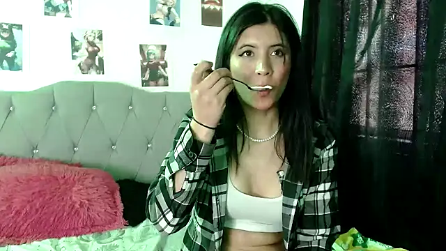 Yeimy sweetf online show from 15, 1, 2025