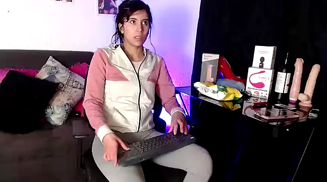 Yeimy sweetf online show from 29, 1, 2025