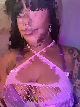 Snapshot of rayemillian chatting on 15, 4, 2026 rayemillian online show from 15, 4, 2026