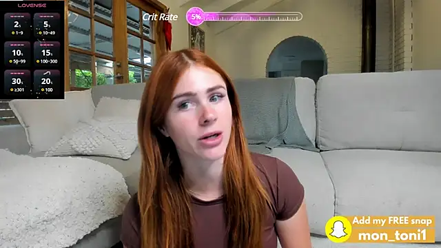 Snapshot of aus_queen chatting on 6, 12, 2024 aus queen online show from 6, 12, 2024