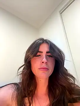 Snapshot of aus_queen chatting on 16, 10, 2025 aus queen online show from 16, 10, 2025