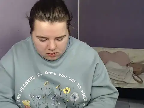 so shy online show from 28, 9, 2025