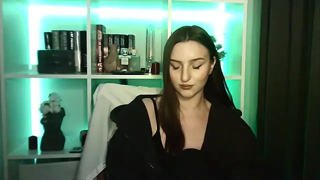 X Alisa online show from 28, 2, 2026