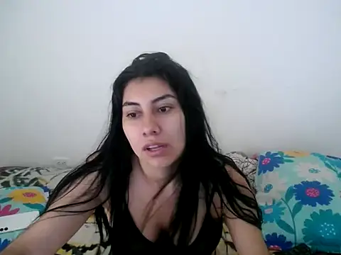 Snapshot of _katerin_love1 chatting on 20, 11, 2025 katerin love1 online show from 20, 11, 2025