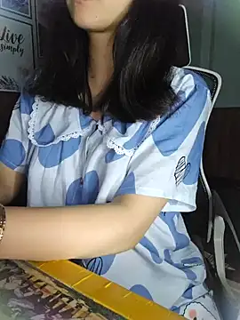 Suri amabel online show from 15, 1, 2025