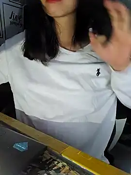 Suri amabel online show from 19, 1, 2025