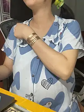 Suri amabel online show from 25, 2, 2025