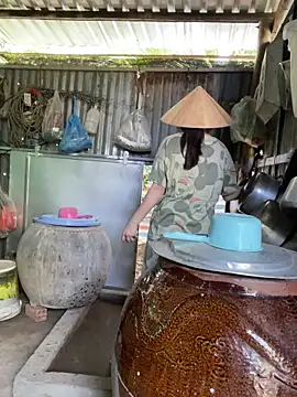 Suri amabel online show from 1, 10, 2025